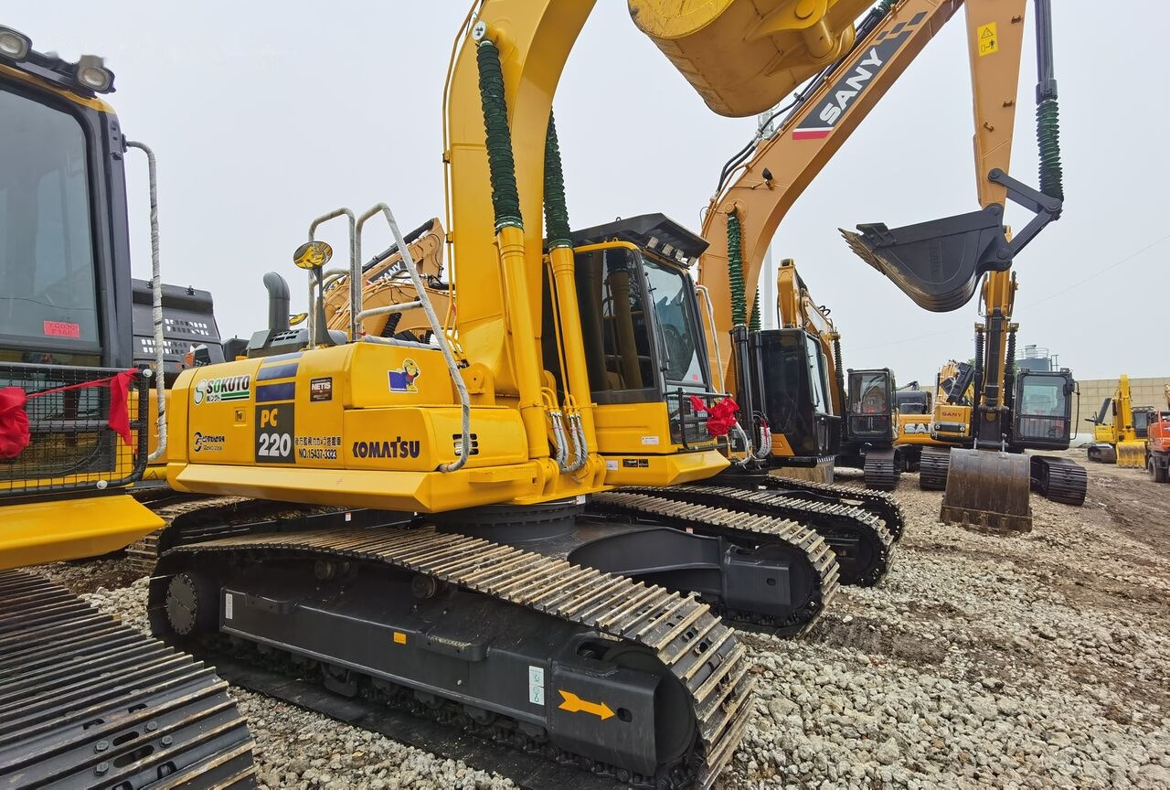 Komatsu PC220-8 - Kettenbagger: das Bild 1 Komatsu PC220-8 - Kettenbagger: das Bild 1
