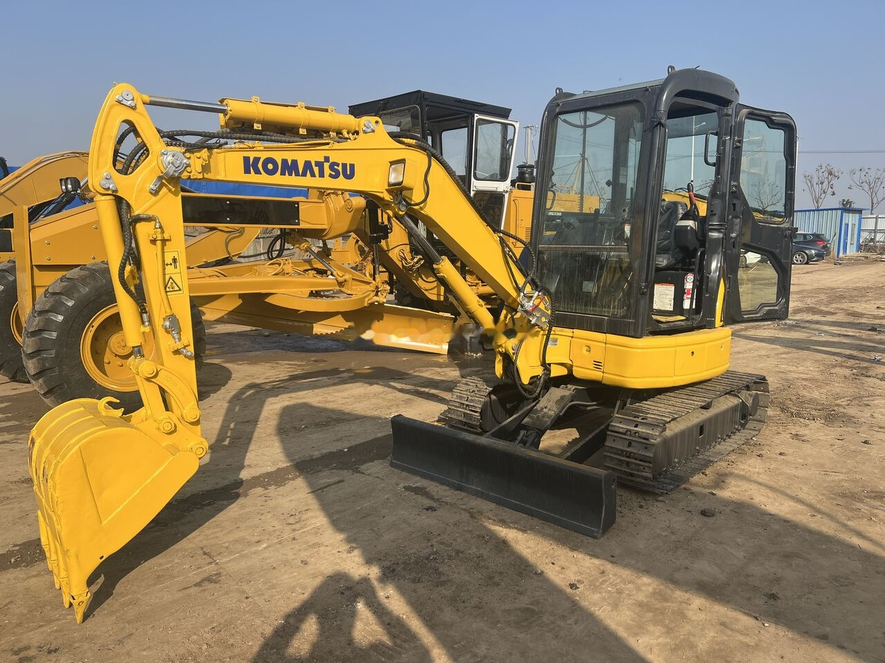 Komatsu PC30MR - Minibagger: das Bild 4 Komatsu PC30MR - Minibagger: das Bild 4
