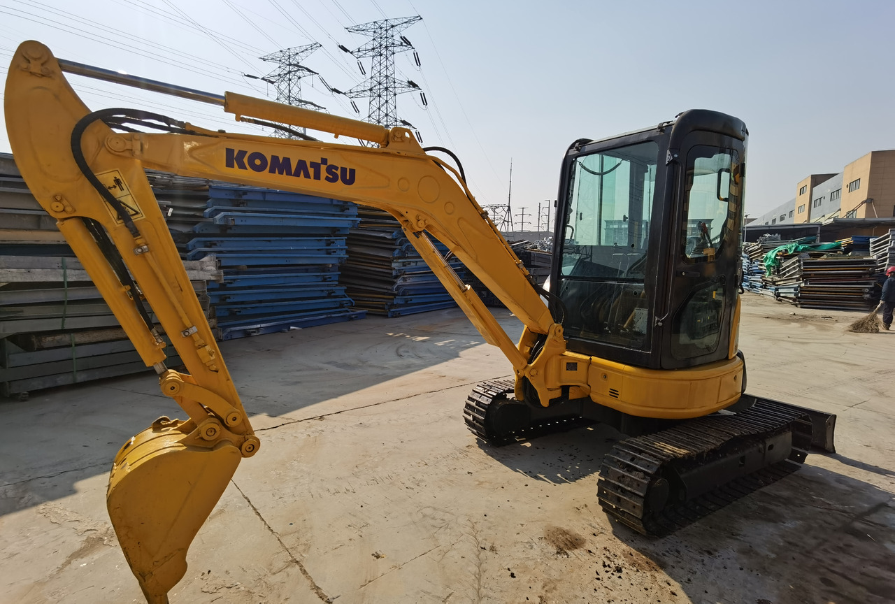 Komatsu PC35MR - Minibagger: das Bild 4 Komatsu PC35MR - Minibagger: das Bild 4