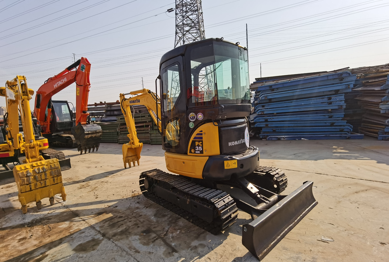 Komatsu PC35MR - Minibagger: das Bild 5 Komatsu PC35MR - Minibagger: das Bild 5