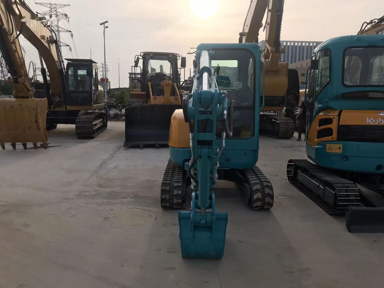 Kubota U25 - Minibagger: das Bild 3 Kubota U25 - Minibagger: das Bild 3