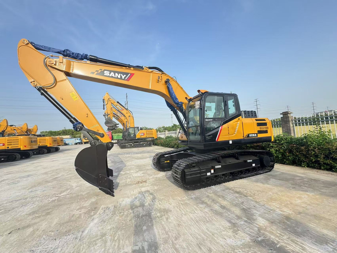 SANY SY215 - Kettenbagger: das Bild 1 SANY SY215 - Kettenbagger: das Bild 1