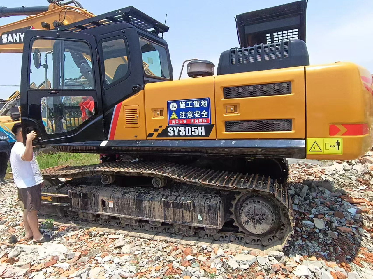 SANY SY305H - Kettenbagger: das Bild 2 SANY SY305H - Kettenbagger: das Bild 2