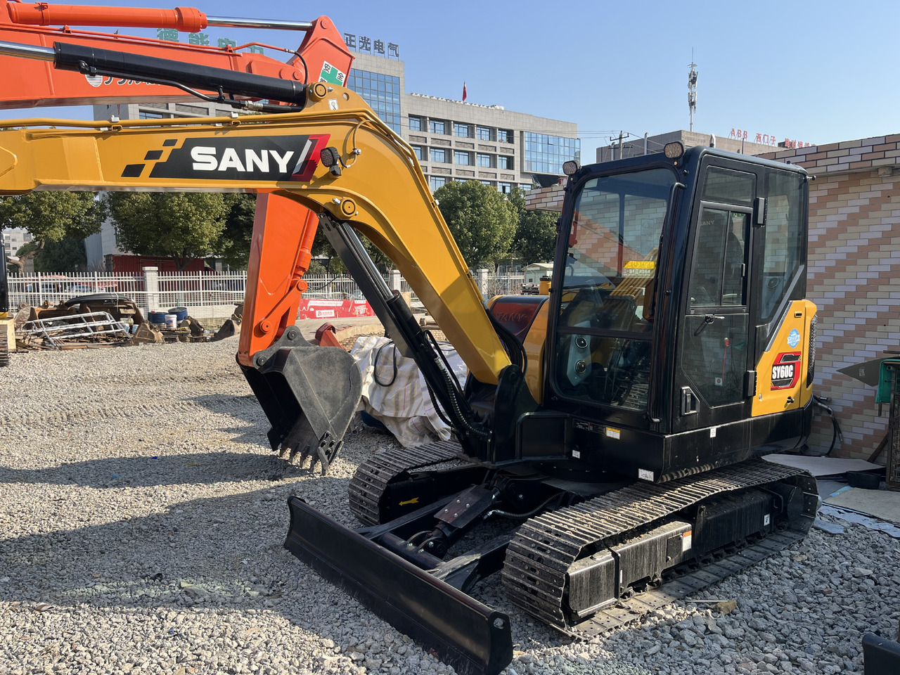 SANY SY60C - Kettenbagger: das Bild 2 SANY SY60C - Kettenbagger: das Bild 2