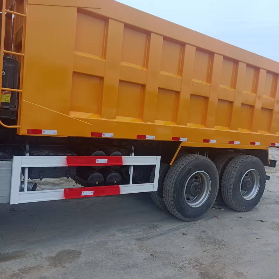 SHACMAN F3000 - Kipper: das Bild 4 SHACMAN F3000 - Kipper: das Bild 4