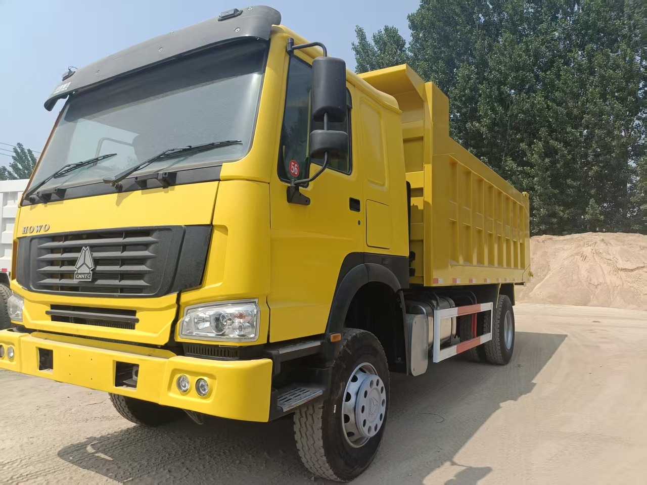 SINOTRUK HOWO 4x2 - Kipper: das Bild 2 SINOTRUK HOWO 4x2 - Kipper: das Bild 2