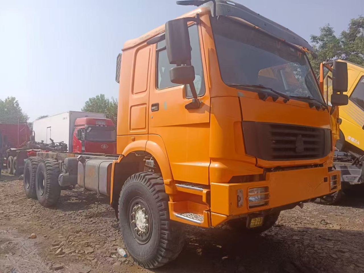 SINOTRUK HOWO - Sattelzugmaschine: das Bild 1 SINOTRUK HOWO - Sattelzugmaschine: das Bild 1