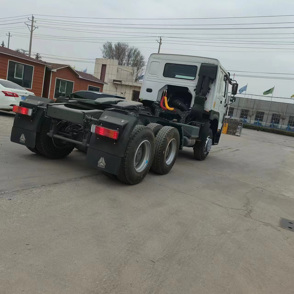 SINOTRUK HOWO trailer head - Sattelzugmaschine: das Bild 5 SINOTRUK HOWO trailer head - Sattelzugmaschine: das Bild 5