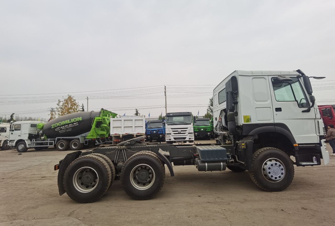 SINOTRUK Howo trailer head - Sattelzugmaschine: das Bild 2 SINOTRUK Howo trailer head - Sattelzugmaschine: das Bild 2