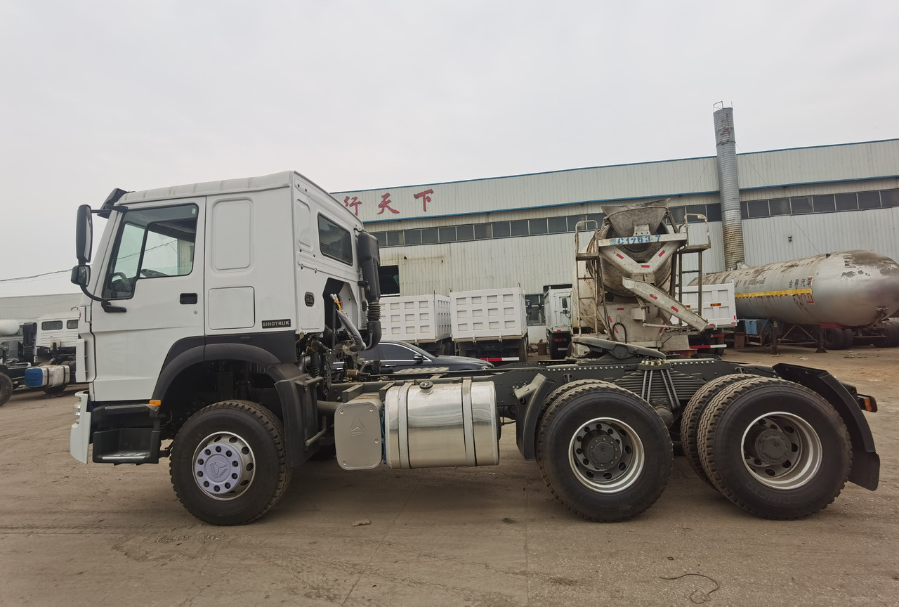 SINOTRUK Howo trailer head - Sattelzugmaschine: das Bild 5 SINOTRUK Howo trailer head - Sattelzugmaschine: das Bild 5
