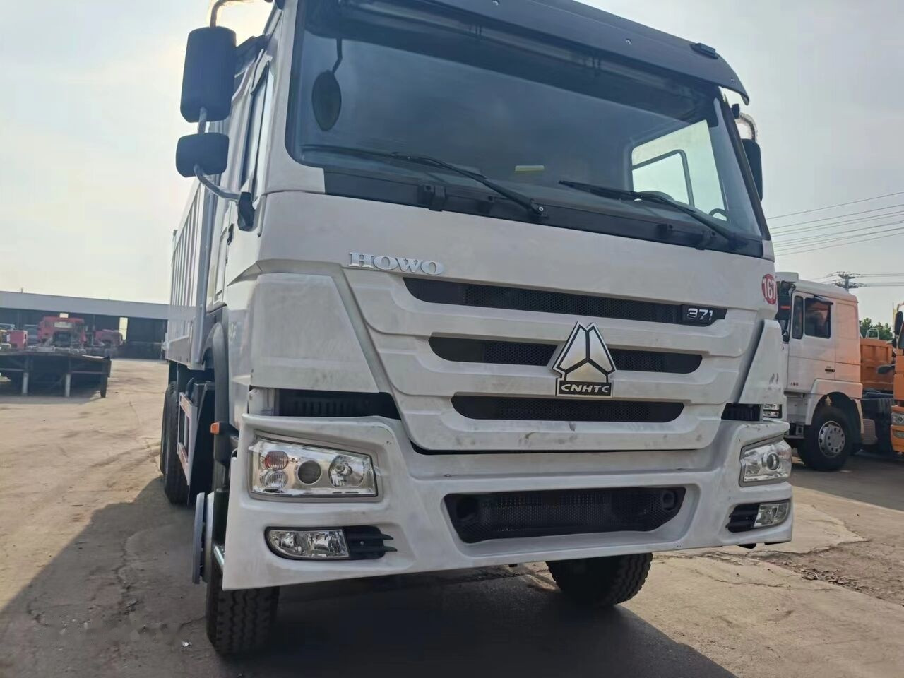 Sinotruk Howo 6*4 - Kipper: das Bild 4 Sinotruk Howo 6*4 - Kipper: das Bild 4