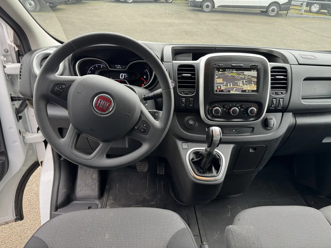 Fiat Talento 1.2 CH1 2.0 ECOJET 145CH PRO LOUNGE DCT - Kastenwagen: das Bild 3 Fiat Talento 1.2 CH1 2.0 ECOJET 145CH PRO LOUNGE DCT - Kastenwagen: das Bild 3