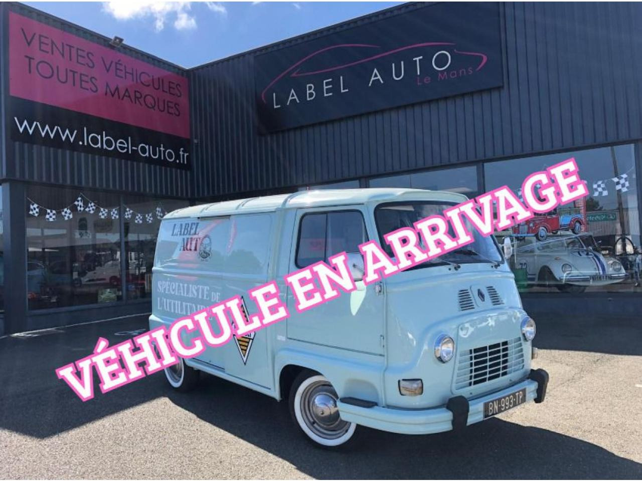 IVECO Daily 35C16 CAISSE HAYON 20M3 RJ 3.0L 160CH - Koffer Transporter: das Bild 2 IVECO Daily 35C16 CAISSE HAYON 20M3 RJ 3.0L 160CH - Koffer Transporter: das Bild 2