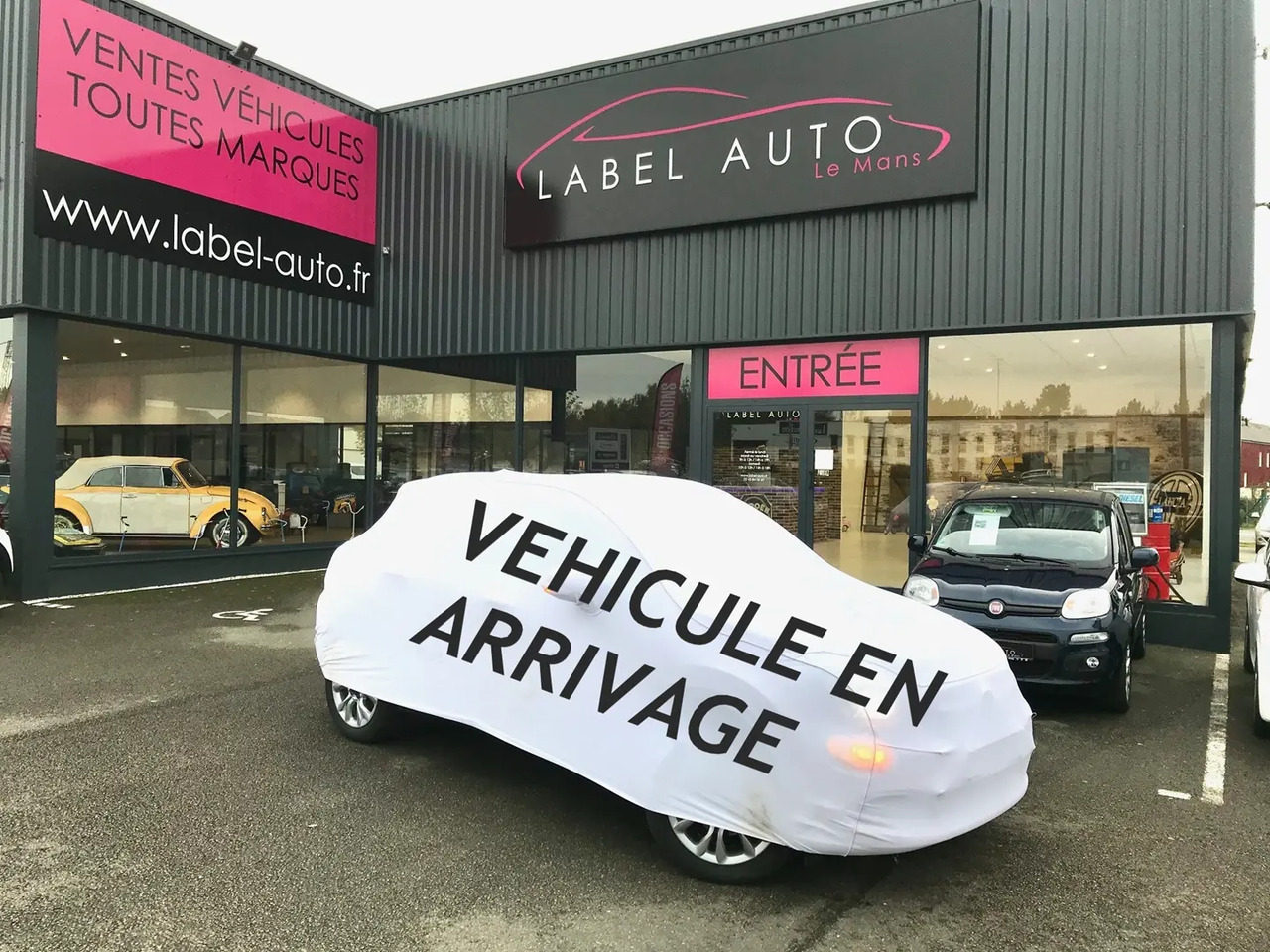 Nissan Interstar L2H2 3T5 2.3 DCI 135CH N-CONNECTA CAB APPRO - Transporter mit Doppelkabine: das Bild 2 Nissan Interstar L2H2 3T5 2.3 DCI 135CH N-CONNECTA CAB APPRO - Transporter mit Doppelkabine: das Bild 2