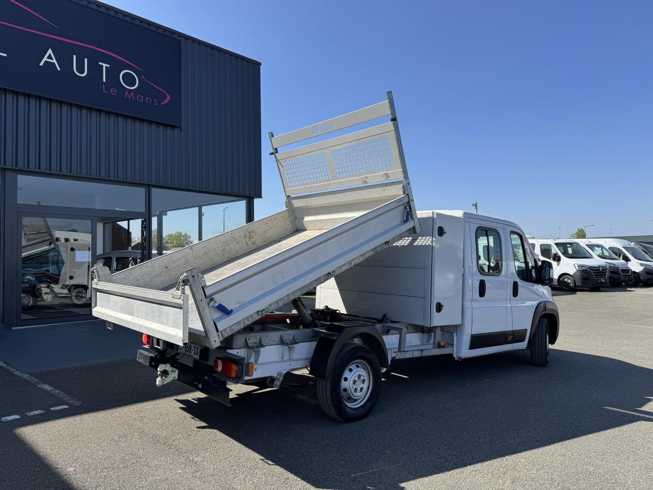 OPEL MOVANO 3T5 BENNE + COFFRE DOUBLE CABINE 6PL 2.2 HDI 165CH - Kipper Transporter: das Bild 5 OPEL MOVANO 3T5 BENNE + COFFRE DOUBLE CABINE 6PL 2.2 HDI 165CH - Kipper Transporter: das Bild 5