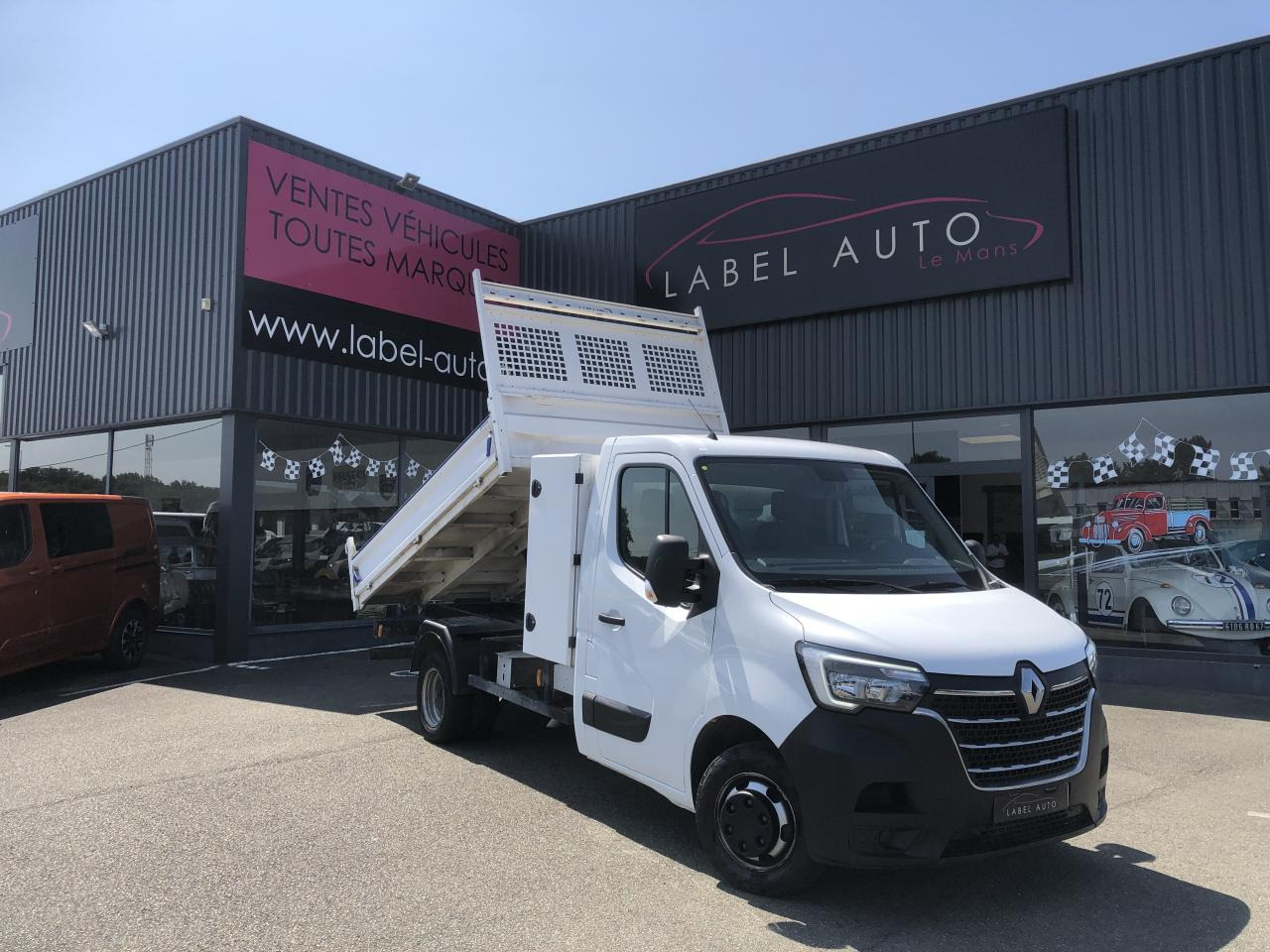 RENAULT MASTER 3T5 BENNE COFFRE RJ 2.3DCI130CH PROPULSION - Kipper Transporter: das Bild 2 RENAULT MASTER 3T5 BENNE COFFRE RJ 2.3DCI130CH PROPULSION - Kipper Transporter: das Bild 2