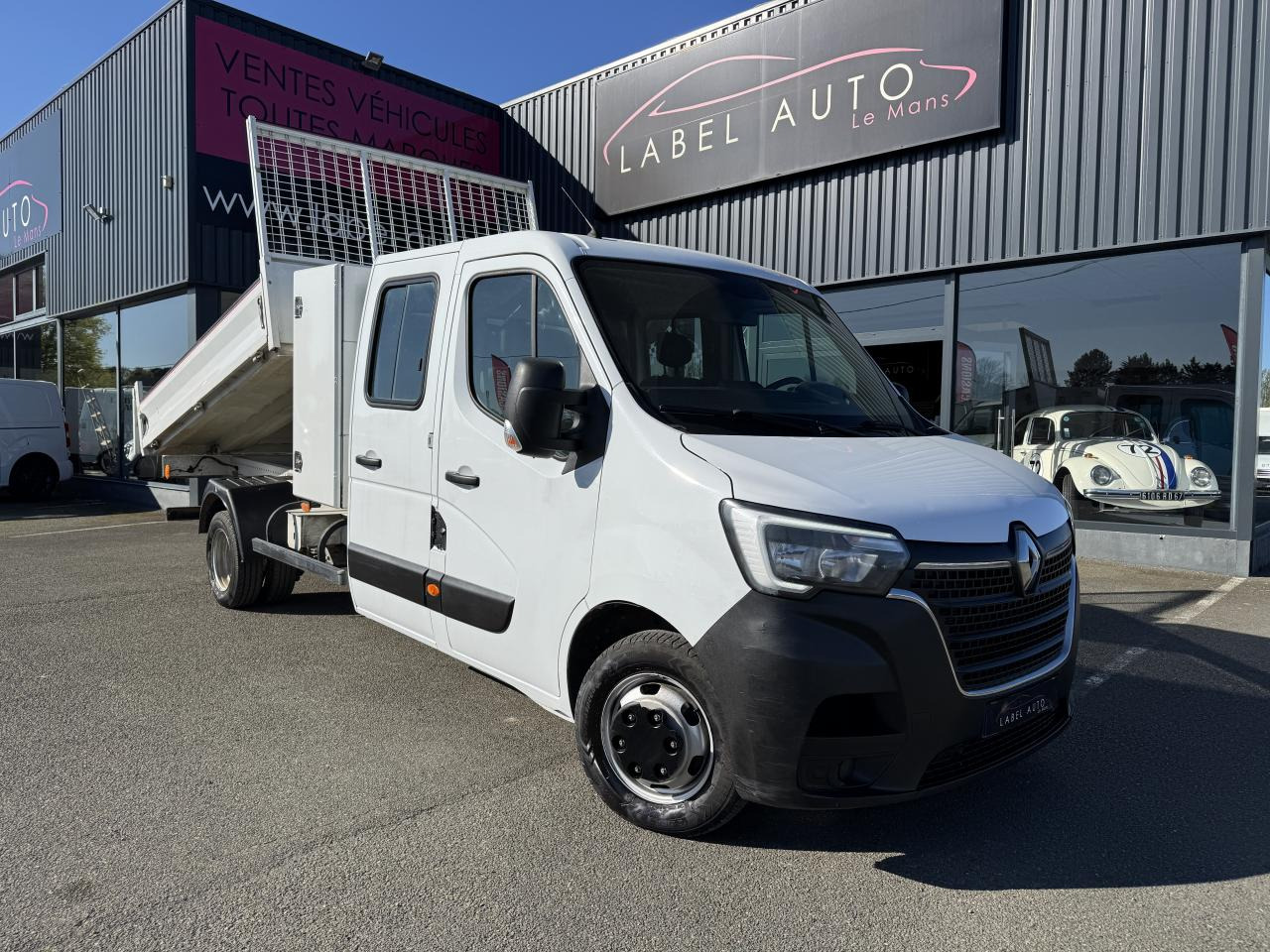 RENAULT MASTER 3T5 BENNE + COFFRE RJ DOUBLE CABINE 6 PL 2.3 DCI 130 CH CONFORT + GPS + REGUL + CLIM - Kipper Transporter: das Bild 2 RENAULT MASTER 3T5 BENNE + COFFRE RJ DOUBLE CABINE 6 PL 2.3 DCI 130 CH CONFORT + GPS + REGUL + CLIM - Kipper Transporter: das Bild 2