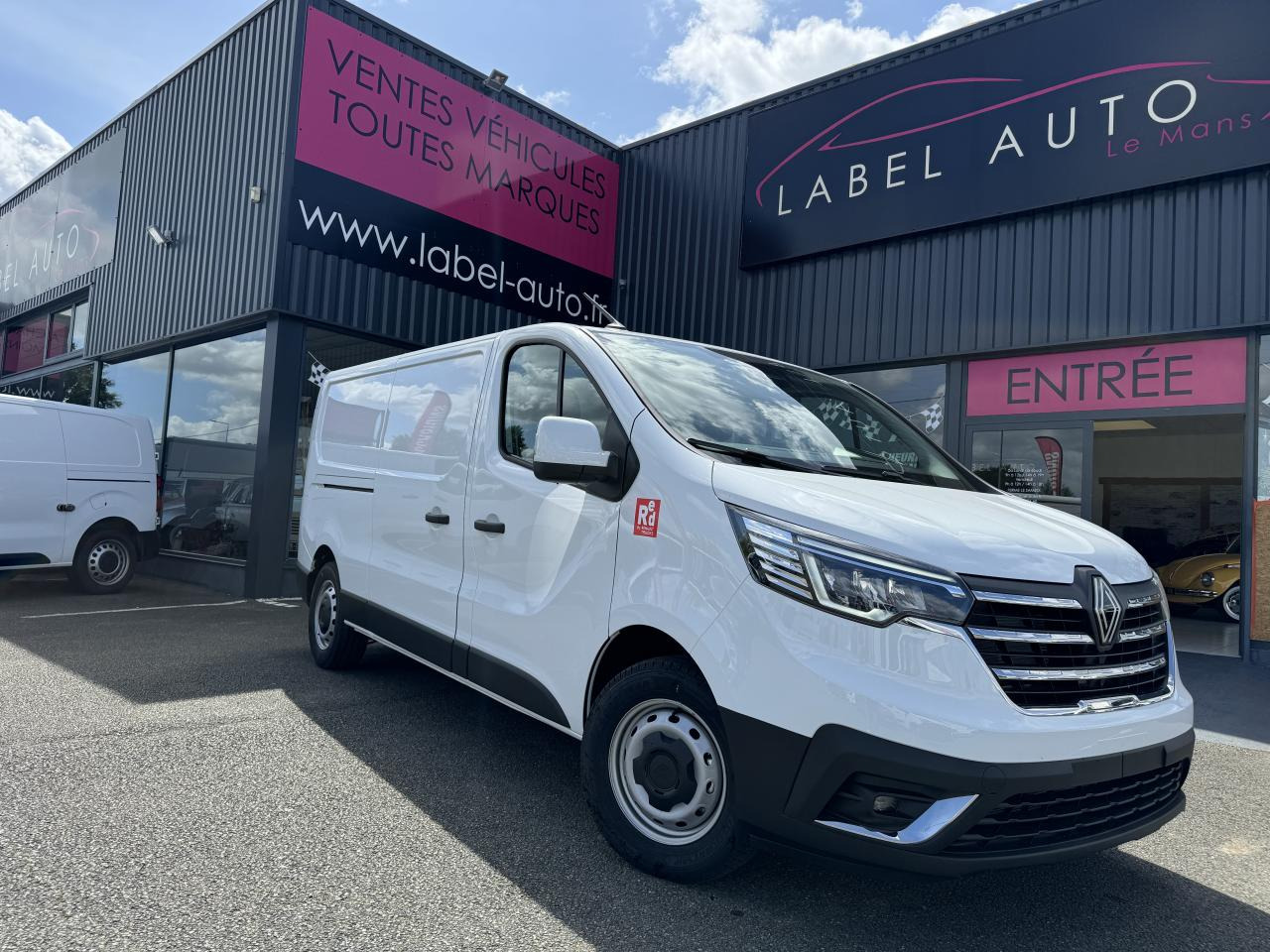 RENAULT Trafic L2H1 3000 Kg 2.0 Blue dCi - 150 2024 III FOURGON Fourgon Advance L2H1 PHASE 3 - Kastenwagen: das Bild 1 RENAULT Trafic L2H1 3000 Kg 2.0 Blue dCi - 150 2024 III FOURGON Fourgon Advance L2H1 PHASE 3 - Kastenwagen: das Bild 1