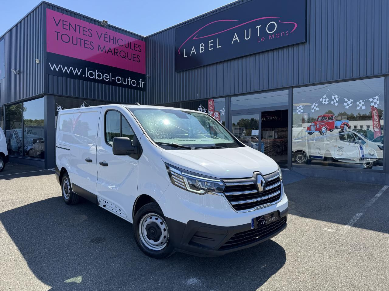 Renault Trafic L1H1 2T8 2.0 BLUE DCI 130CH GRAND CONFORT - Kastenwagen: das Bild 1 Renault Trafic L1H1 2T8 2.0 BLUE DCI 130CH GRAND CONFORT - Kastenwagen: das Bild 1