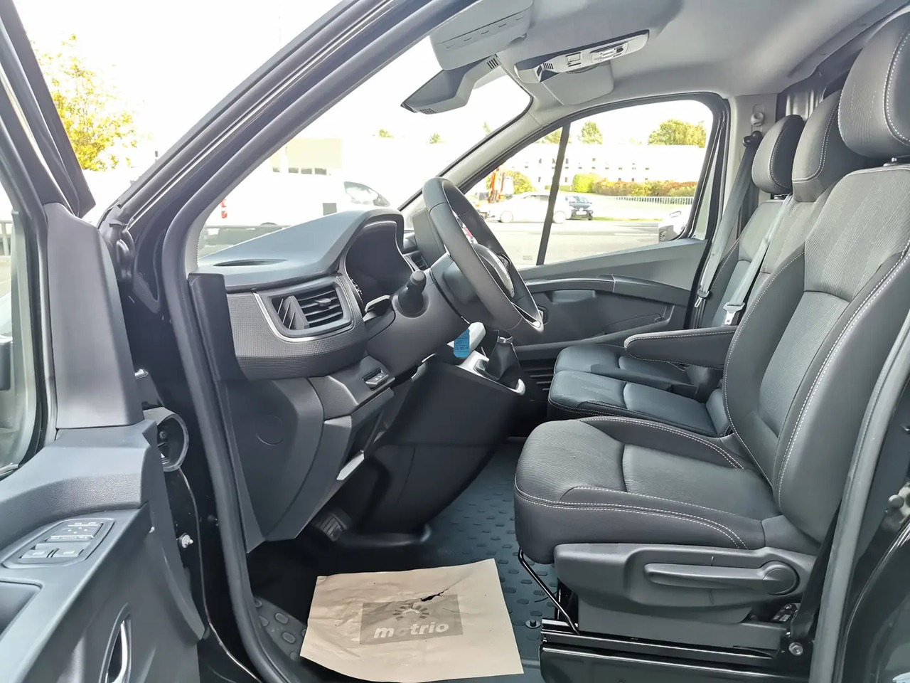 Renault Trafic L2H1 3T 2.0 BLUE DCI 150CH GRAND CONFORT EDC E6E - Kastenwagen: das Bild 5 Renault Trafic L2H1 3T 2.0 BLUE DCI 150CH GRAND CONFORT EDC E6E - Kastenwagen: das Bild 5