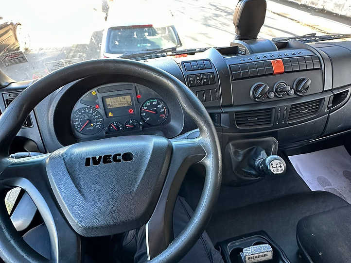 Iveco Eurocargo 160e25 - Koffer LKW: das Bild 3 Iveco Eurocargo 160e25 - Koffer LKW: das Bild 3