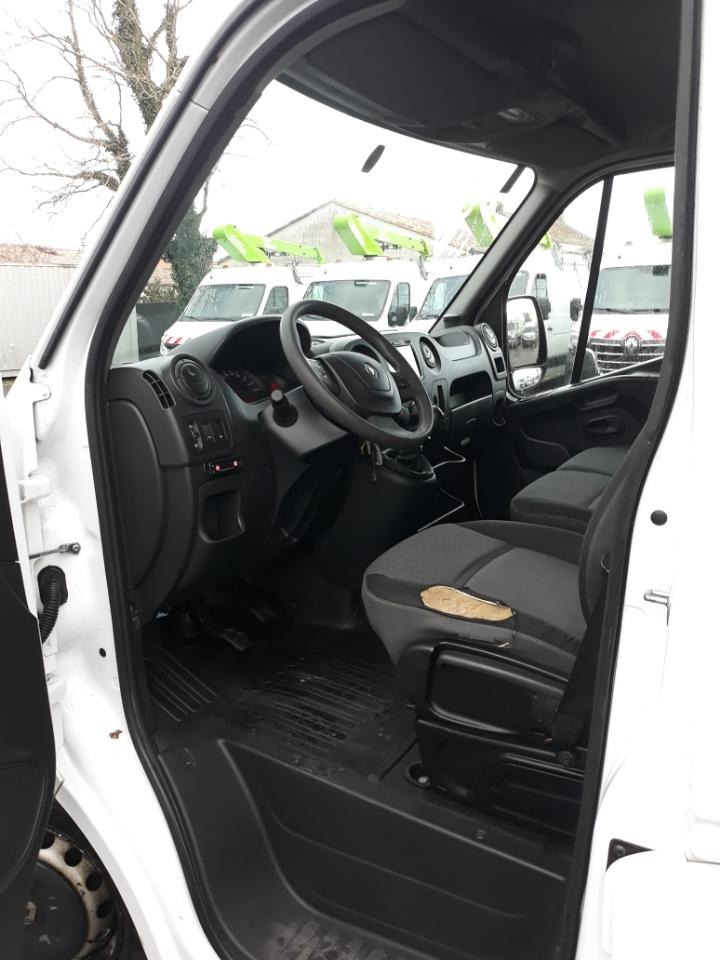 Renault Master 145.35 FG Tronqué L2H2 Nacelle Pack éco - LKW mit Arbeitsbühne: das Bild 3 Renault Master 145.35 FG Tronqué L2H2 Nacelle Pack éco - LKW mit Arbeitsbühne: das Bild 3