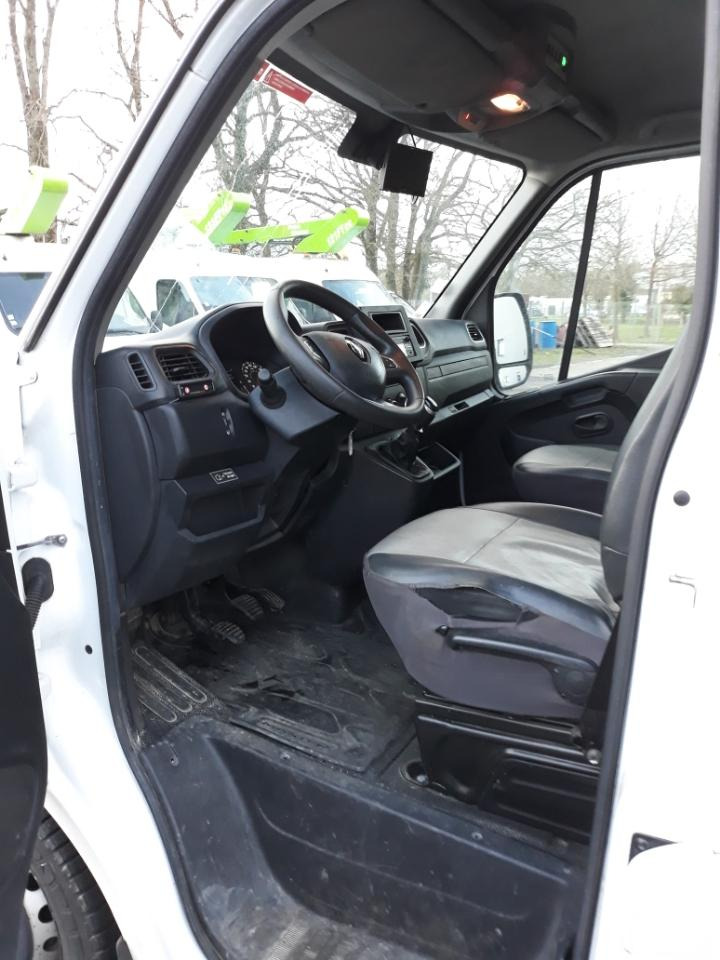 Renault Master 145.35 FG Tronqué L2H2 Nacelle Pack éco - LKW mit Arbeitsbühne: das Bild 3 Renault Master 145.35 FG Tronqué L2H2 Nacelle Pack éco - LKW mit Arbeitsbühne: das Bild 3