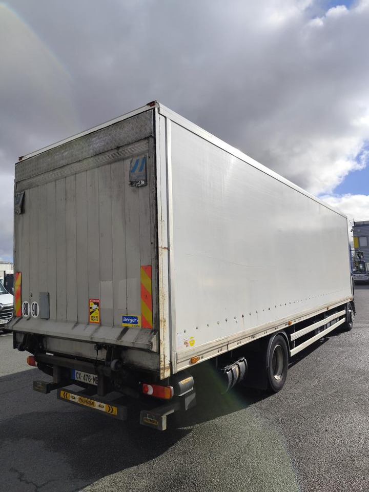 Renault Midlum 270.14 Fourgon Polyfond avec hayon rabattable - Koffer LKW: das Bild 3 Renault Midlum 270.14 Fourgon Polyfond avec hayon rabattable - Koffer LKW: das Bild 3