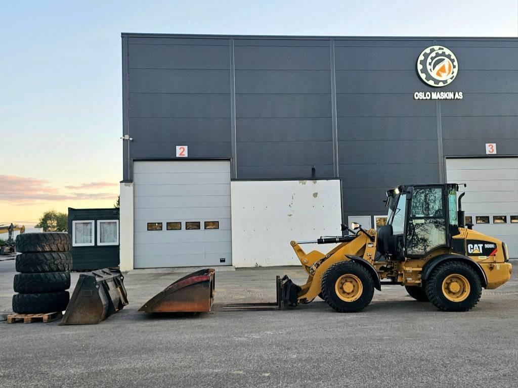 CAT 908 H 2 - Radlader: das Bild 2 CAT 908 H 2 - Radlader: das Bild 2