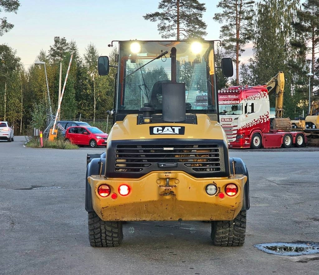 CAT 908 H 2 - Radlader: das Bild 4 CAT 908 H 2 - Radlader: das Bild 4