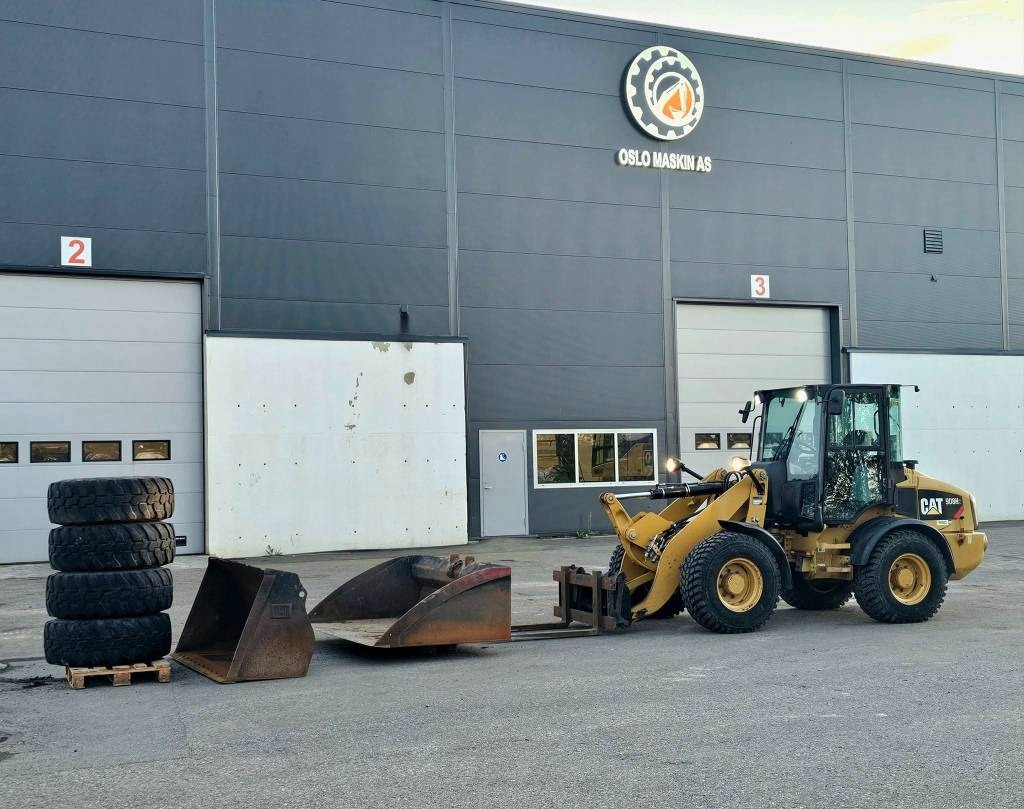 CAT 908 H 2 - Radlader: das Bild 1 CAT 908 H 2 - Radlader: das Bild 1