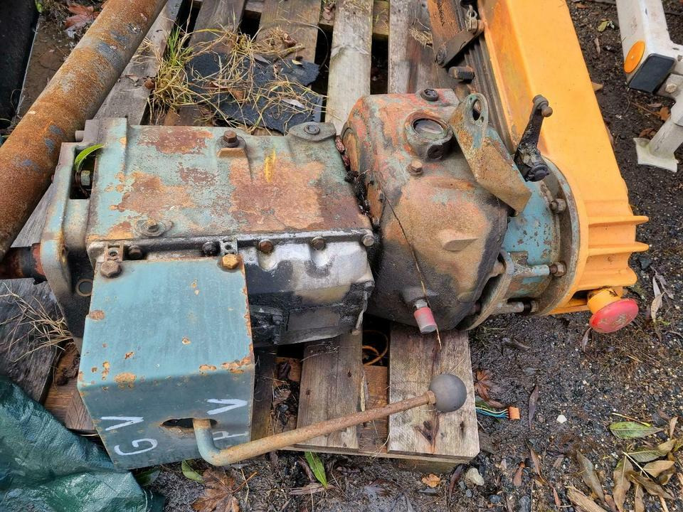 Bananengetriebe Unimog Schneefräse Getriebe Schmidt Schneeschleud - Getriebe für Kommunal-/ Sonderfahrzeug: das Bild 2 Bananengetriebe Unimog Schneefräse Getriebe Schmidt Schneeschleud - Getriebe für Kommunal-/ Sonderfahrzeug: das Bild 2