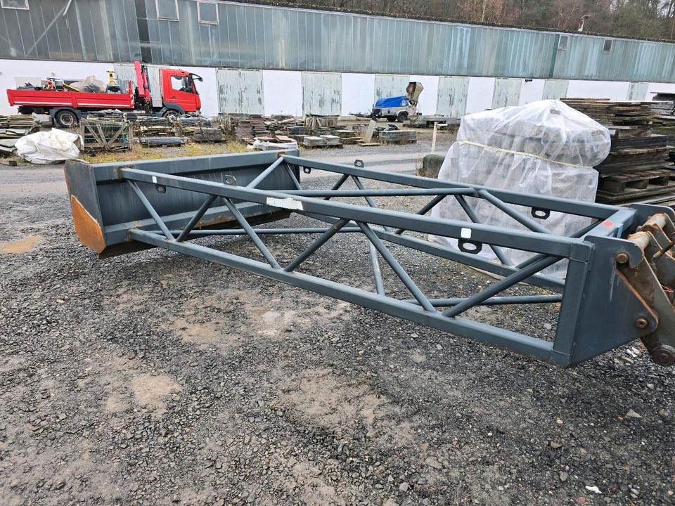 Flötzinger SS Getreideschieber Salzschieber Materialschieber Schaufel für Kramer 680T Radlader Teleskoplader Radteleskoplader Teleskopradlader 580T 480T 680 580 480 - Schneepflug: das Bild 2 Flötzinger SS Getreideschieber Salzschieber Materialschieber Schaufel für Kramer 680T Radlader Teleskoplader Radteleskoplader Teleskopradlader 580T 480T 680 580 480 - Schneepflug: das Bild 2