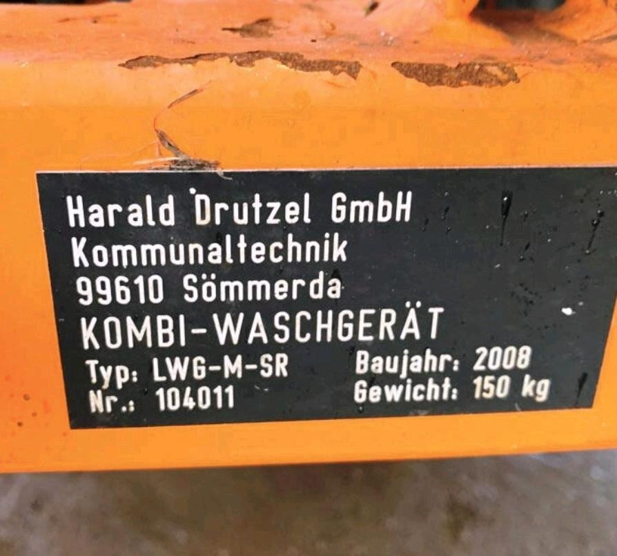 Leitpfostenwaschgerät Drutzel LWG-M-SR Leitpfostenwaschmaschine Schmidt Passend für Multicar Unimog - Kehrbesen: das Bild 3 Leitpfostenwaschgerät Drutzel LWG-M-SR Leitpfostenwaschmaschine Schmidt Passend für Multicar Unimog - Kehrbesen: das Bild 3