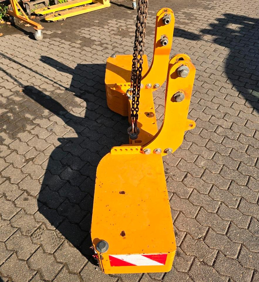 Mulag Heckgewicht für Unimog 405 U400 U 300 500 400 318 423 427 429 430 530 527 535 UGN UGE Kontergewicht Mulag Mähausleger Böschungsmulcher Böschungsmäher - Gegengewicht: das Bild 2 Mulag Heckgewicht für Unimog 405 U400 U 300 500 400 318 423 427 429 430 530 527 535 UGN UGE Kontergewicht Mulag Mähausleger Böschungsmulcher Böschungsmäher - Gegengewicht: das Bild 2