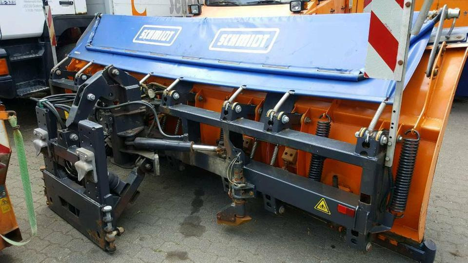 Schneepflug Schmidt Beilhack Winterdienst Schneeschild Unimog - Schneepflug: das Bild 3 Schneepflug Schmidt Beilhack Winterdienst Schneeschild Unimog - Schneepflug: das Bild 3
