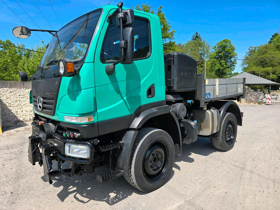Unimog 405 U20 Mercedes-Benz Bluetec 4 U 20 290 300 400 500 UGE UGN - Pritsche LKW: das Bild 1 Unimog 405 U20 Mercedes-Benz Bluetec 4 U 20 290 300 400 500 UGE UGN - Pritsche LKW: das Bild 1