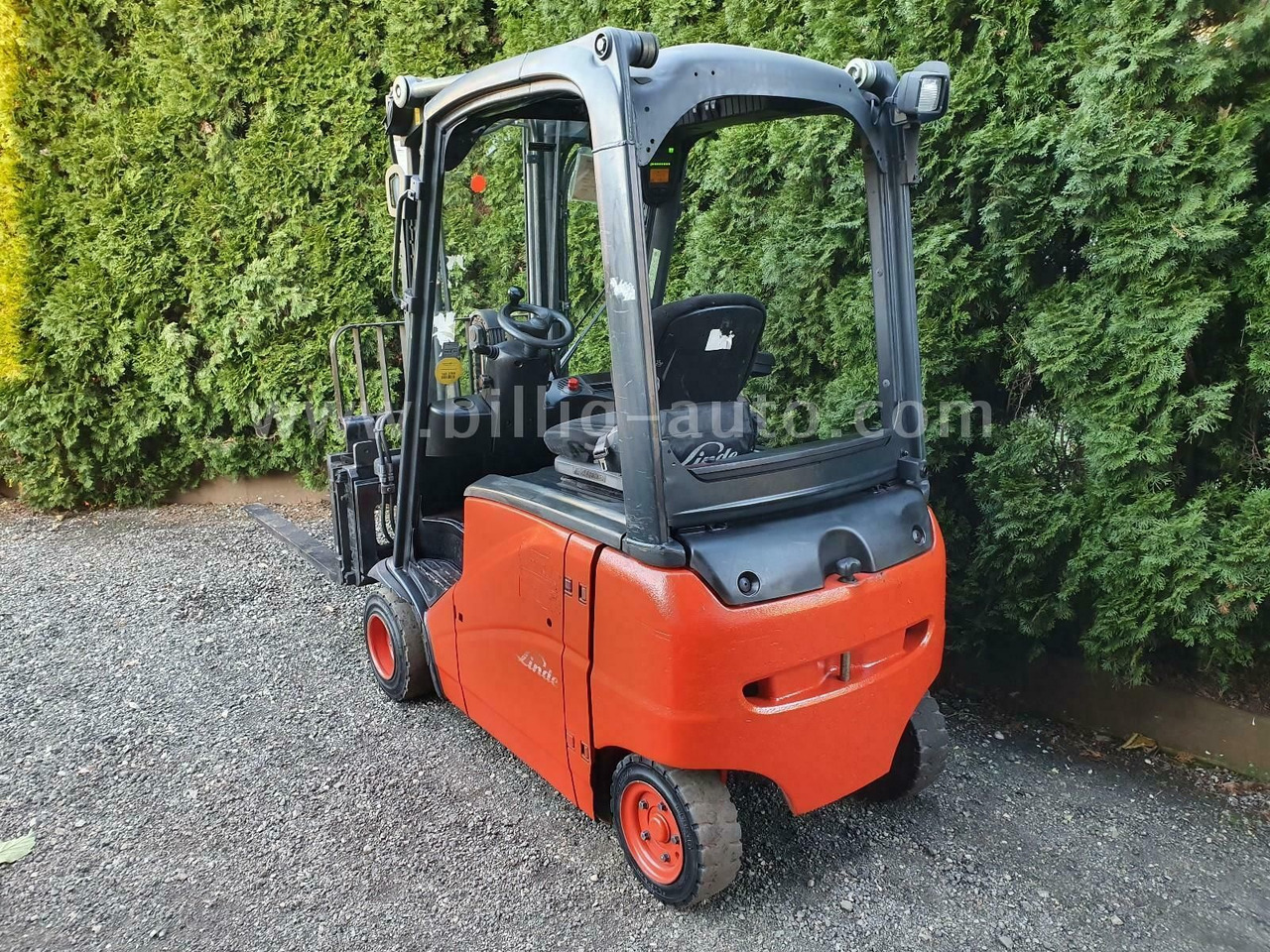 Linde E18 PH 4-Rad Seitenschieber*Zinkenverstellung* - Elektrostapler: das Bild 4 Linde E18 PH 4-Rad Seitenschieber*Zinkenverstellung* - Elektrostapler: das Bild 4