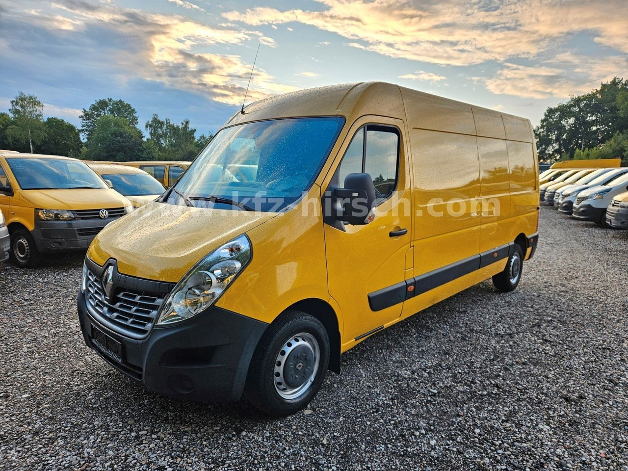 Renault Master EURO 6 *Klima*EU6*Bluetooth*Kamera*MAXI - Kastenwagen: das Bild 4 Renault Master EURO 6 *Klima*EU6*Bluetooth*Kamera*MAXI - Kastenwagen: das Bild 4