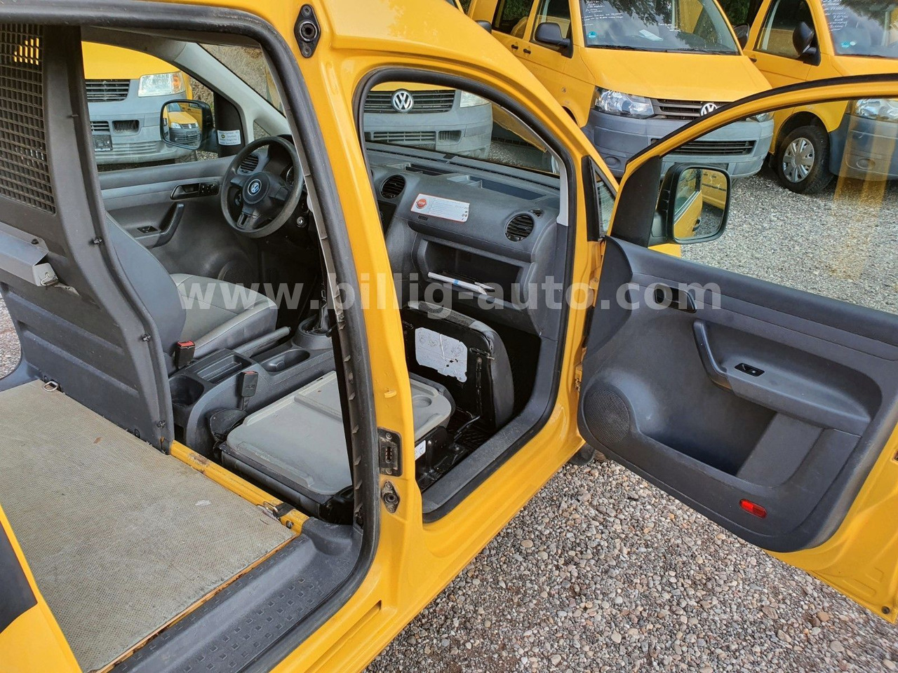 Volkswagen Caddy 2.0 TDI*FLEX-SITZ-PLUS*S-heft*2xS-Türe*EU5 - Personentransporter: das Bild 1 Volkswagen Caddy 2.0 TDI*FLEX-SITZ-PLUS*S-heft*2xS-Türe*EU5 - Personentransporter: das Bild 1