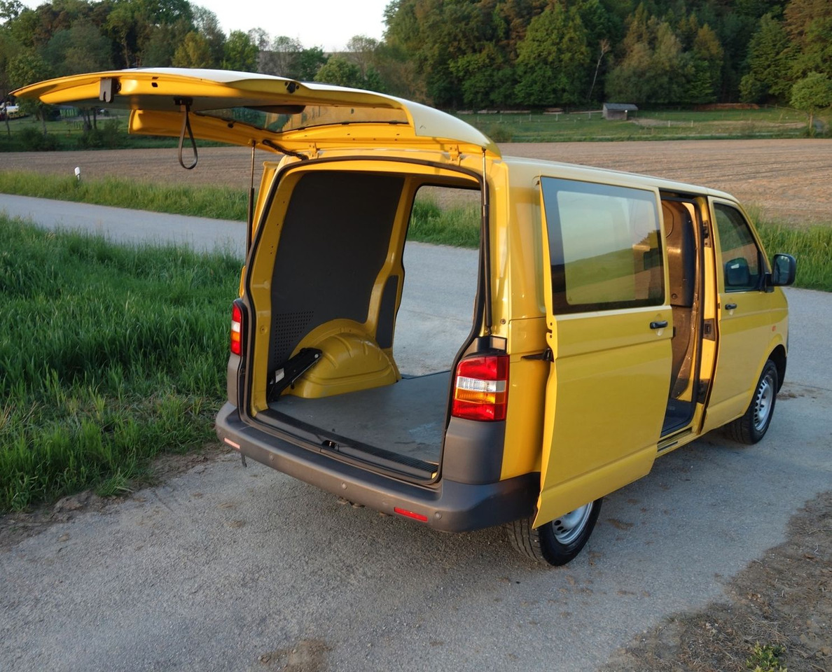 Volkswagen T5 1.9 TDI Transporter 2xSchiebetüre 1.Hand - Kastenwagen: das Bild 5 Volkswagen T5 1.9 TDI Transporter 2xSchiebetüre 1.Hand - Kastenwagen: das Bild 5