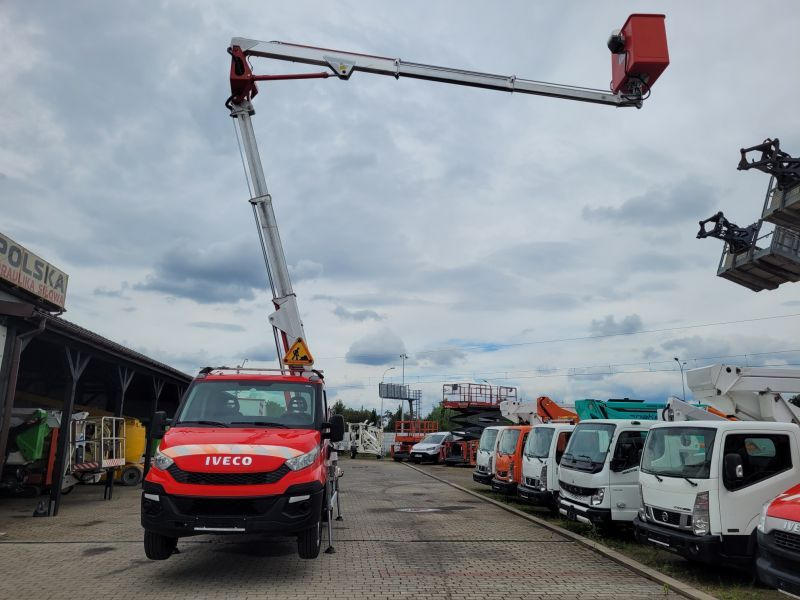 LKW mit Arbeitsbühne Iveco Daily 35S11 podnośnik koszowy 20 m Multitel MX200 bucket truck boom lift: das Bild 10 LKW mit Arbeitsbühne Iveco Daily 35S11 podnośnik koszowy 20 m Multitel MX200 bucket truck boom lift: das Bild 10