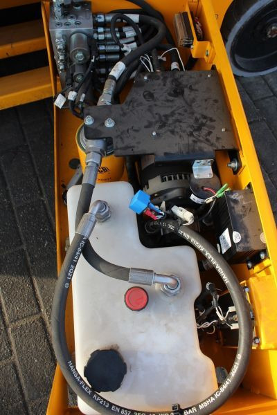 Scherenbühne JCB podnośnik nożycowy elektryczny 12 m JCB S3246E: das Bild 9