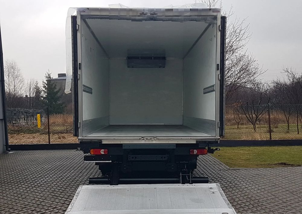 DAF LF 45.180 WINDA CHŁODNIA 15EP 6,20x2,45x2,19 KLIMA - Kühlkoffer LKW: das Bild 5 DAF LF 45.180 WINDA CHŁODNIA 15EP 6,20x2,45x2,19 KLIMA - Kühlkoffer LKW: das Bild 5
