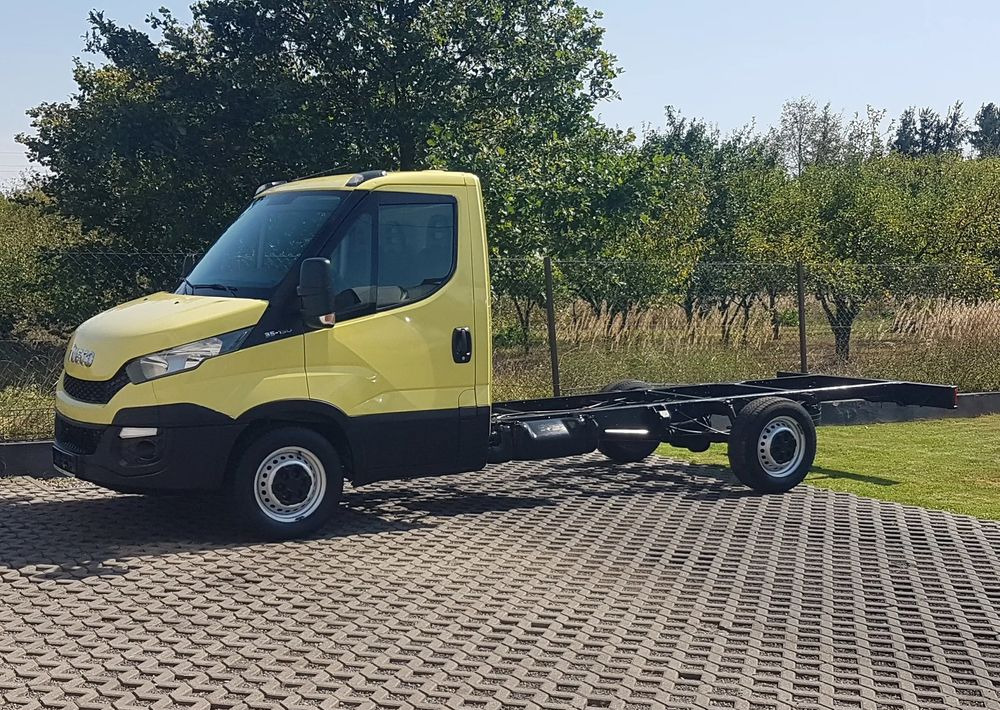 Iveco Daily PODWOZIE RAMA DO ZABUDOWY WIDELEC KLIMA 35S13 DMC 3500 KG KRAJOWY - Fahrgestell LKW: das Bild 2 Iveco Daily PODWOZIE RAMA DO ZABUDOWY WIDELEC KLIMA 35S13 DMC 3500 KG KRAJOWY - Fahrgestell LKW: das Bild 2