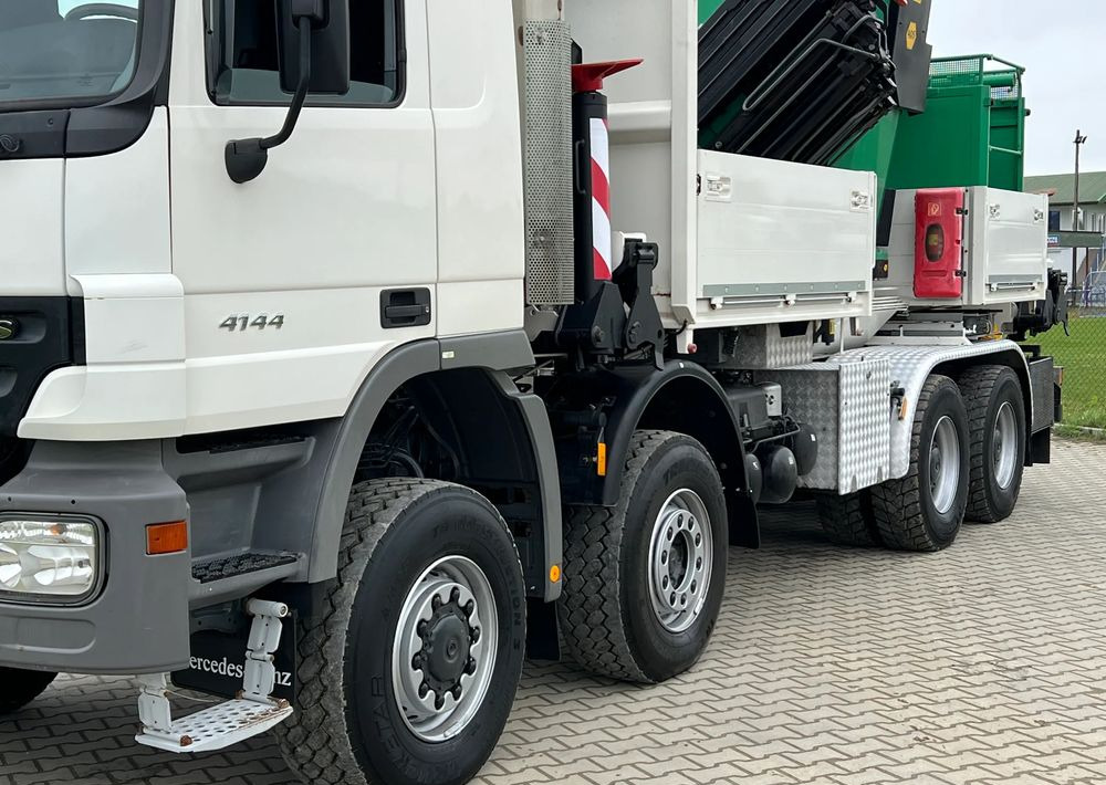 Mercedes-Benz * HDS Palfinger 150002 + FLY JIB PJ 170 * Mercedes Actros 8x6 * Dźwig * 40 TON * Wyciągarka * 35 Metrów * Kosz * - Autokran: das Bild 5 Mercedes-Benz * HDS Palfinger 150002 + FLY JIB PJ 170 * Mercedes Actros 8x6 * Dźwig * 40 TON * Wyciągarka * 35 Metrów * Kosz * - Autokran: das Bild 5