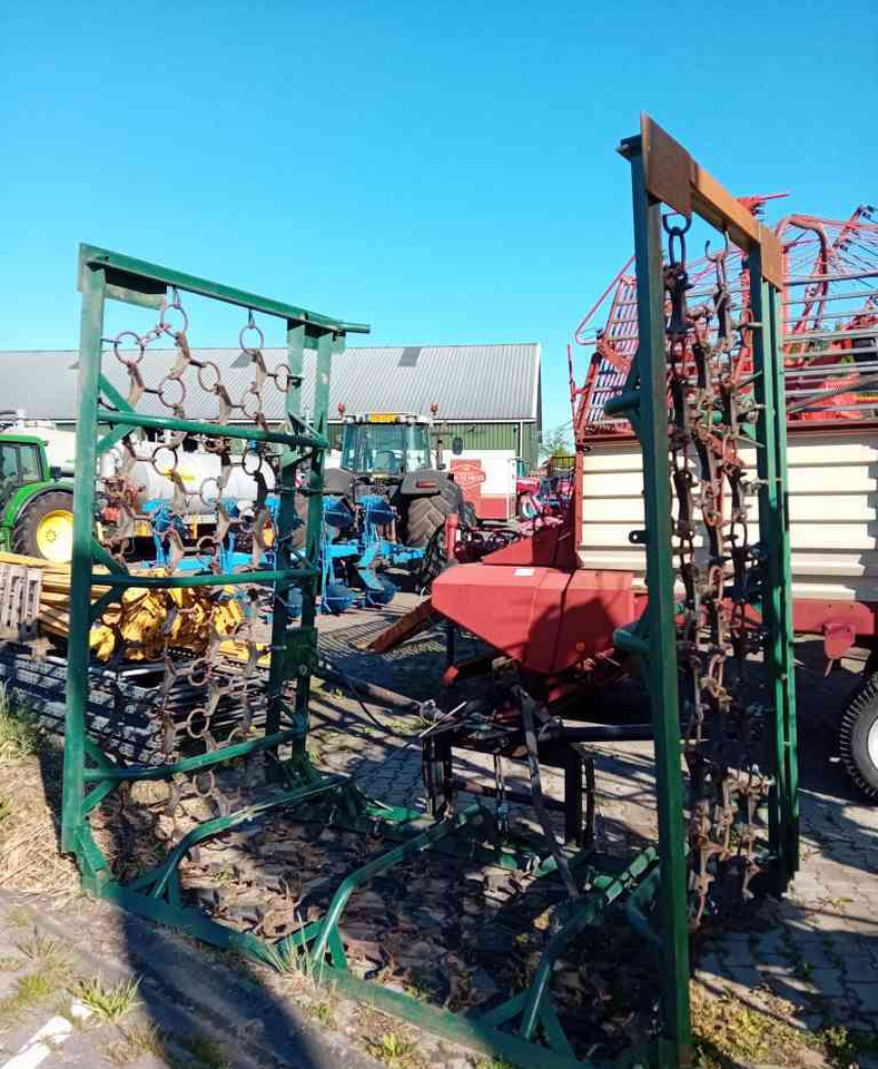 Hofstede 8,00 m. weidesleep *Verkocht/sold* - Wiesenschleppe: das Bild 2 Hofstede 8,00 m. weidesleep *Verkocht/sold* - Wiesenschleppe: das Bild 2