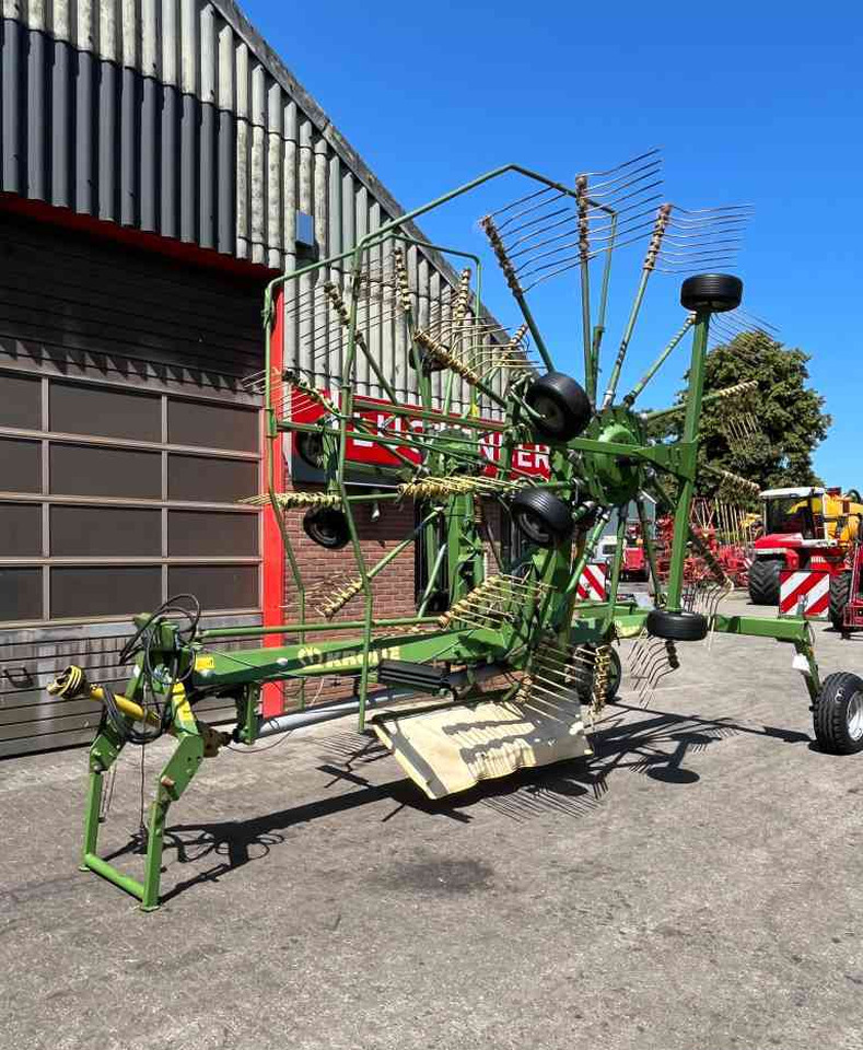 Krone Swadro 900 zwadhark weidebouwmachines - Heuwender/ Wenderechen: das Bild 1 Krone Swadro 900 zwadhark weidebouwmachines - Heuwender/ Wenderechen: das Bild 1