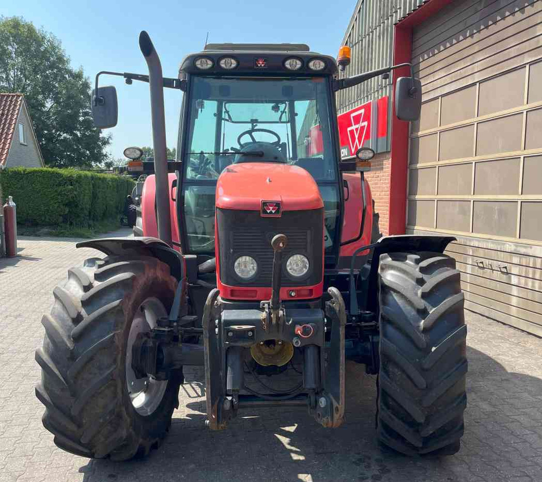 Massey Ferguson 6455 Tier-3 Dyna-6 Tractoren - Traktor: das Bild 4 Massey Ferguson 6455 Tier-3 Dyna-6 Tractoren - Traktor: das Bild 4