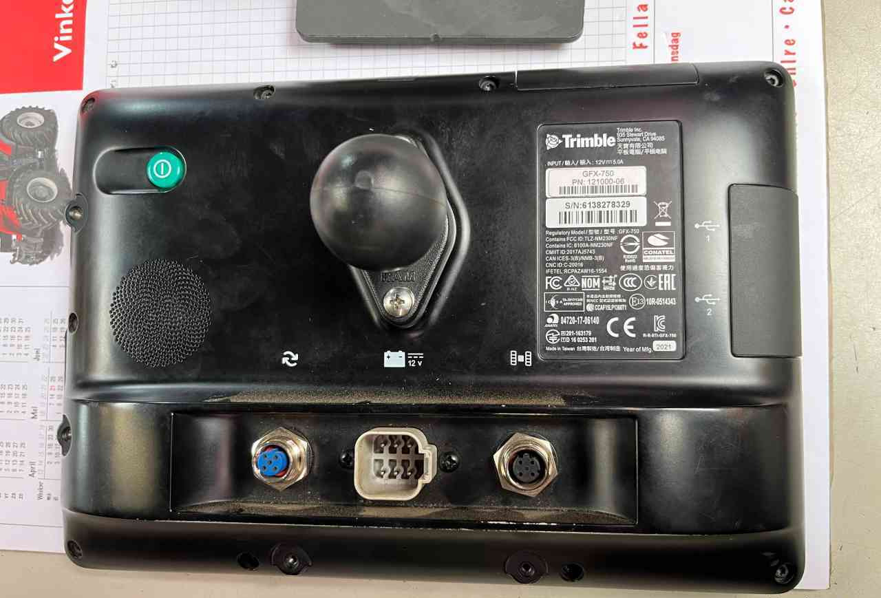 Trimble GFX 750 GPS systeem tractoren - Navigationssystem für Landmaschine: das Bild 2 Trimble GFX 750 GPS systeem tractoren - Navigationssystem für Landmaschine: das Bild 2